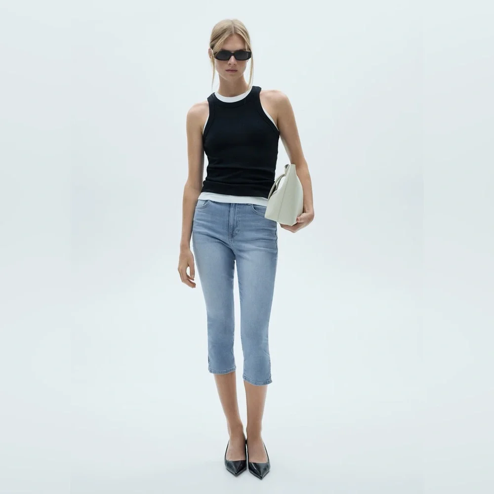 Mango Light Blue side opening capri jeans NWT - Picture 3 of 6